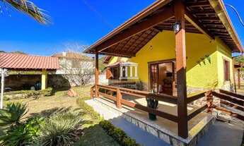 Imagem 4: Casa com 3 dormitórios à venda, 132 m² por R$ 800.000,00 - Albuquerque - Teresópolis/RJ