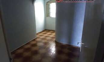 Imagem 3: Agio de casa 3 quartos sendo 1 suíte, garagem ampla, excelente localização