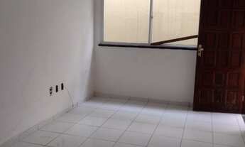 Imagem 4: Alugo Apartamento com Garagem no Potira