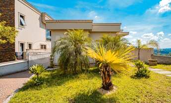 Imagem 2: Casa de condomínio para venda com 300 metros quadrados com 4 quartos