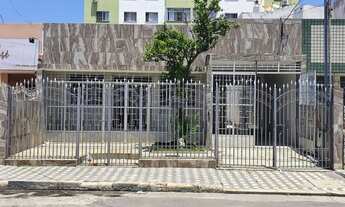 Imagem: Casa de 5/4, no Bairro Pereira Lobo