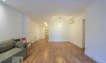 Imagem 3: Apartamento para Aluguel - Laranjeiras, 3 Quartos, 130 m2