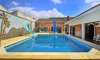 Imagem 3: CASA com piscina e 4 quartos em Peruíbe, no bairro Jardim Ribamar