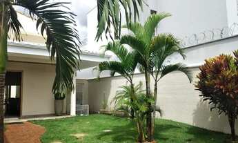 Imagem 2: Belíssimo Sobrado no Karaiba - Ampla - Com móveis Planejados - Piscina - Òtima Localização