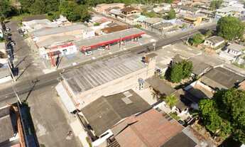 Imagem 4: Loja na Avenida Atroaris em Frente ao Posto Atem