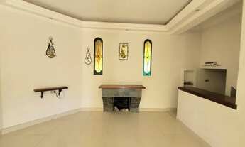 Imagem 6: Sobrado para venda tem 220 metros quadrados com 4 quartos em Jardim Siesta - Jacareí - SP