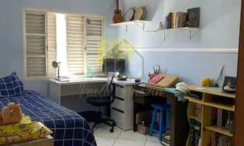 Imagem 4: São José dos Campos - VILA EMA - rua tranquila piscina e 4 dormitórios