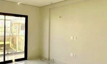 Imagem 6: Casa com 4 suites, sendo 3 viradas para o nascente, varanda e piscina na Cidade Alphaville