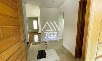 Imagem 3: EXCELENTE CASA NO JARDIM VITÓRIA RÉGIA: ESPAÇO, CONFORTO E LOCALIZAÇÃO PRIVILEGIADA