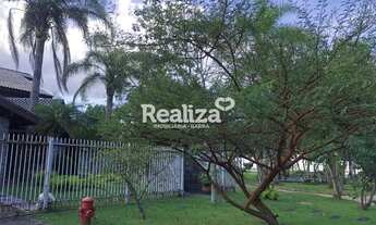 Imagem 2: Casa de condomínio Cristal Lake para venda com 600 metros quadrados com 4 quartos