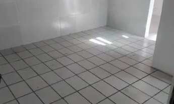 Imagem 3: Casa espaçosa de 3 quartos com suíte no bairro Luzia, Aracaju