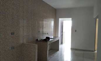 Imagem: ALUGO OU VENDO AMPLA CASA EM CARPINA