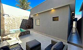 Imagem 5: CASA DE ALTO PADRÃO NA COLÔNIA AGRÍCOLA SAMAMBAIA