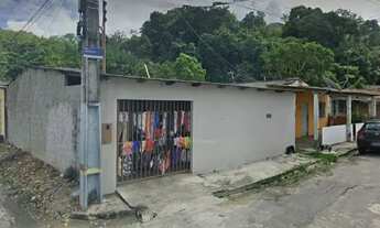 Imagem 2: /Vendo casa próxima à garagem da Eucatur - Aceita Contrato de Gaveta