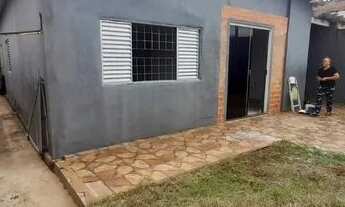 Imagem 3: Casa 3 quartos. Bairro Taveirópolis, com quintal, garagem descoberta. Próx. Duque