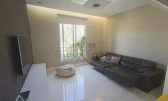 Imagem 4: Casa de condomínio sobrado para aluguel tem 380 metros quadrados com 4 quartos