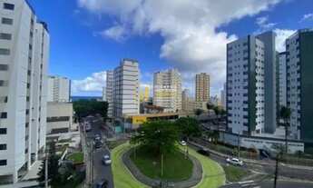 Imagem 2: Apartamento 4/4 com duas suítes, varanda, vista mar e muito espaço na Pituba