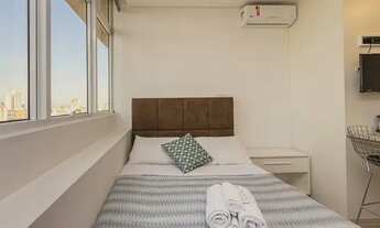 Imagem 4: Studio para aluguel possui 36 metros quadrados com 1 quarto em Centro - Curitiba - PR