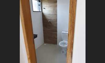 Imagem 2: Lindo Sobrado para venda tem 105 metros quadrados com 3 quartos