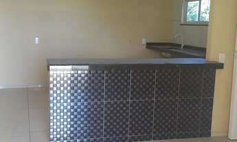 Imagem 7: Dois apartamentos e um galpão com dique de lavar carros