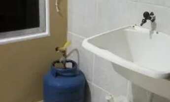 Imagem 2: Kitnet Carianos Casa com 1 dormitório