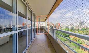 Imagem 2: Apartamento para aluguel e venda possui 390 metros quadrados com 4 quartos