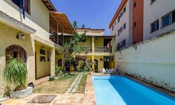 Imagem: Casa à Venda - Sagrada Família, 8 Quartos