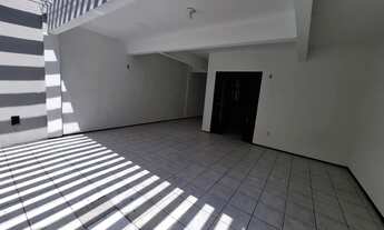 Imagem 6: Casa duplex na Maraponga