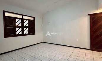 Imagem 4: Casa Exclusiva no Planalto Treze de Maio com Três Suítes