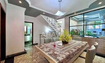 Imagem 5: Casa com 5 Quartos à Venda - 360m² - São João Batista - Próximo à Avenida João Samaha