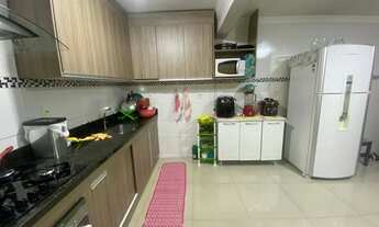 Imagem 3: Qn 01 - Casa escriturada, sobrado de 03 pavimentos!