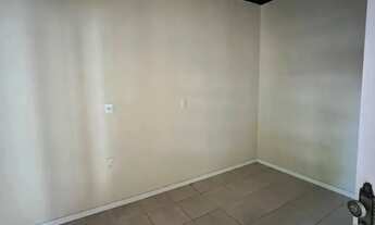 Imagem 2: Ampla Casa na Tamandaré Próx 16 de Novembro 7X35m 4 Quartos (2 Suítes) 3 Vg