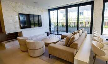 Imagem 2: Cobertura Penthouse no Batel Luxo e Exclusividade em 308m²