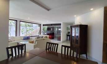 Imagem: Casa duplex em Capim Macio com 366m² e