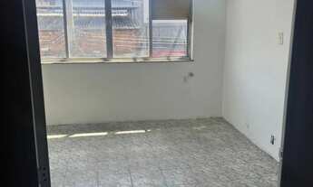Imagem 4: Alugam-se Salas de frente para rua, a 200mts da estação de Bangu