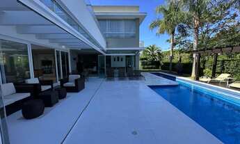 Imagem 6: CASA PARQUE Casa com 5 dormitórios