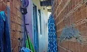 Imagem: Vendo casa na rua 13 de maio bairro Pau