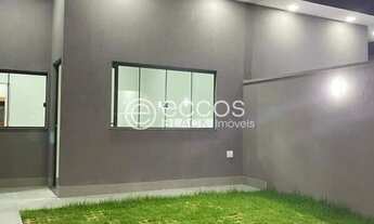 Imagem 2: Casa à venda, 2 quartos, 1 suíte, 2 vagas, Shopping Park - Uberlândia/MG