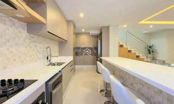 Imagem 7: Sobrado de Frente para Rua com 3 Suítes e 165m² Bairro Xaxim