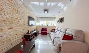 Imagem 6: Sobrado para venda em Parque São Domingos com 3 quartos, sendo 2 suítes , 217m²