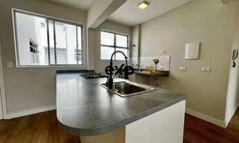 Imagem 5: Apartamento totalmente reformado no Água Verde ? é entrar e morar