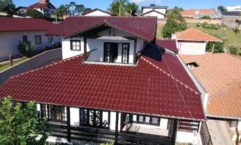 Imagem 2: Linda casa de alto padrão, 5 quartos, no Parque Mariane - São Bento do Sul