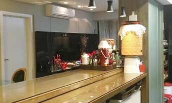 Imagem 1: Apartamento para Venda em Florianópolis, Centro, 2 dormitórios, 2 suítes, 2 banheiros, 1 v