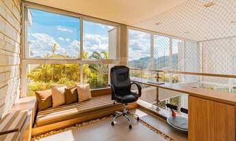 Imagem 2: Casa de condomínio para venda com 464 metros quadrados com 4 quartos