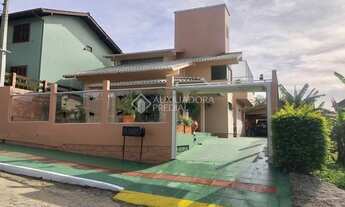 Imagem: GAROPABA - Casa Padrão - Centro