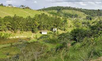 Imagem: Imóvel para venda tem 999 metros quadrados