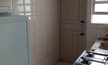 Imagem 4: Um dormitório lado praia uma vaga de gargem