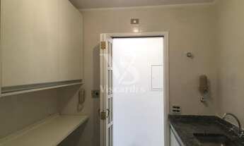 Imagem 5: Vendo apartamento três dormitórios (uma suíte ), ao lado do shopping!