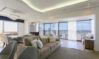 Imagem 2: Apartamento à Venda - Vila Carrão, 4 Quartos, 233 m2