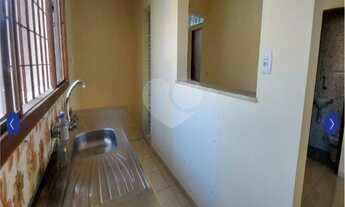 Imagem: Casa Térrea com Dois Dormitórios e Duas